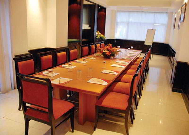 J P Cordial Hotel Bangalore Fasilitas foto